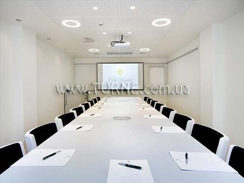 Фотографія Bristol 4*