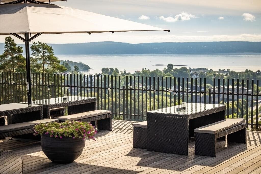 Фотографія Quality Hotel Leangkollen 4*