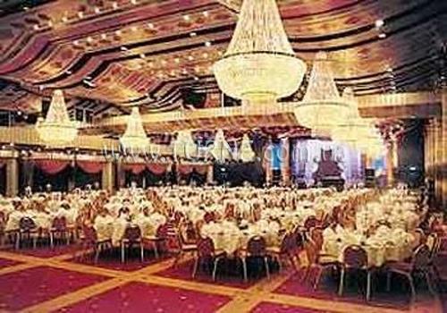 Отель Radisson Blu Plaza Hotel 4*