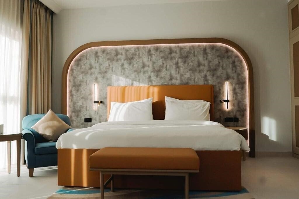 Фотографія Sheraton Khalidiya Hotel Abu Dhabi 4*