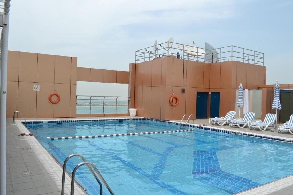 Фотографія Sheraton Khalidiya Hotel Abu Dhabi 4*