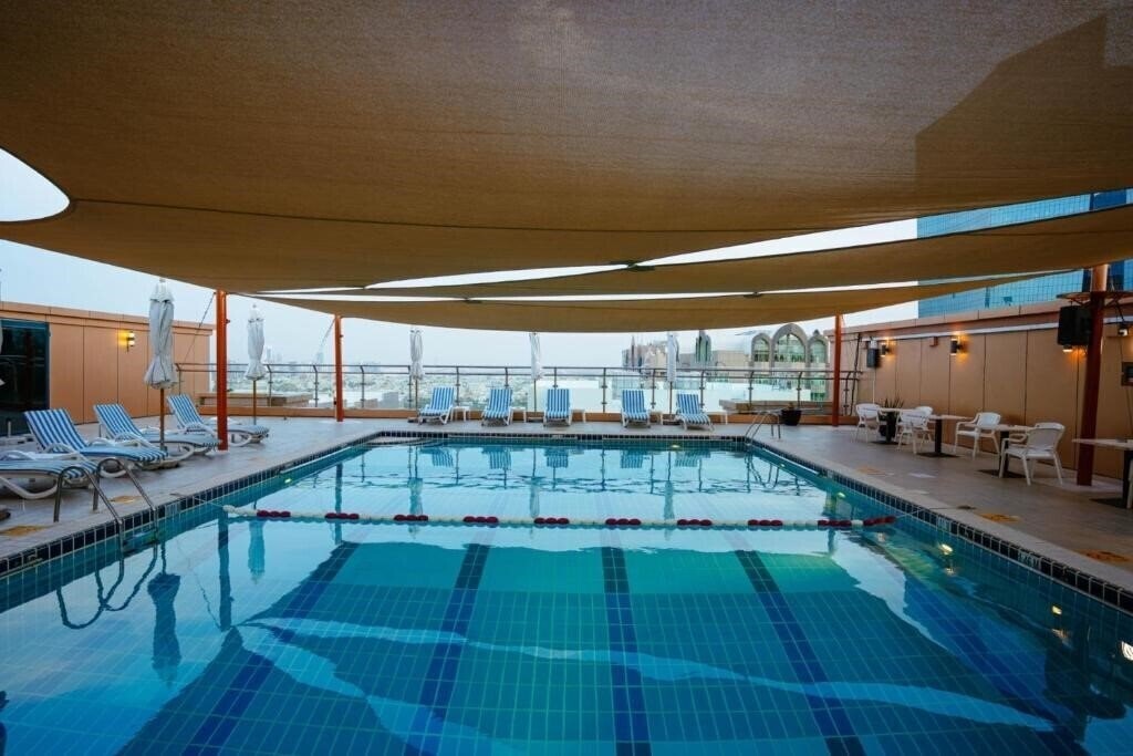 Картинка Sheraton Khalidiya Hotel Abu Dhabi 4*