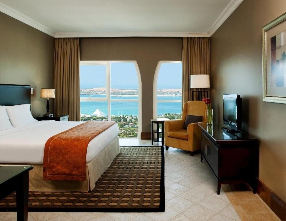 Зображення Sheraton Khalidiya Hotel Abu Dhabi 4*