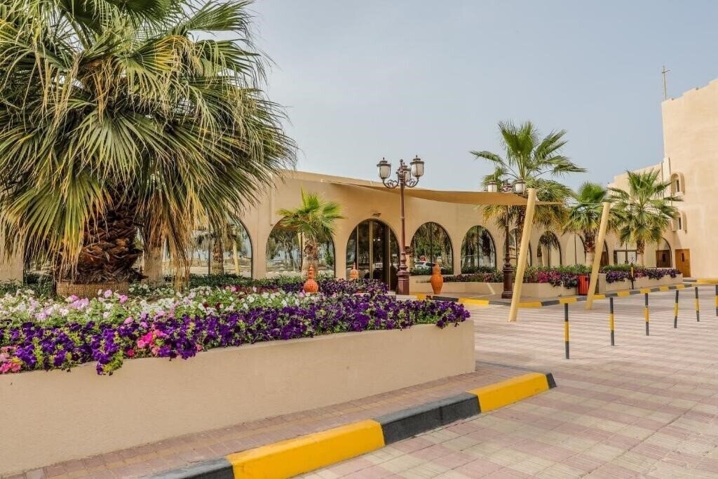 Изображение Dhafra Beach Hotel 3*
