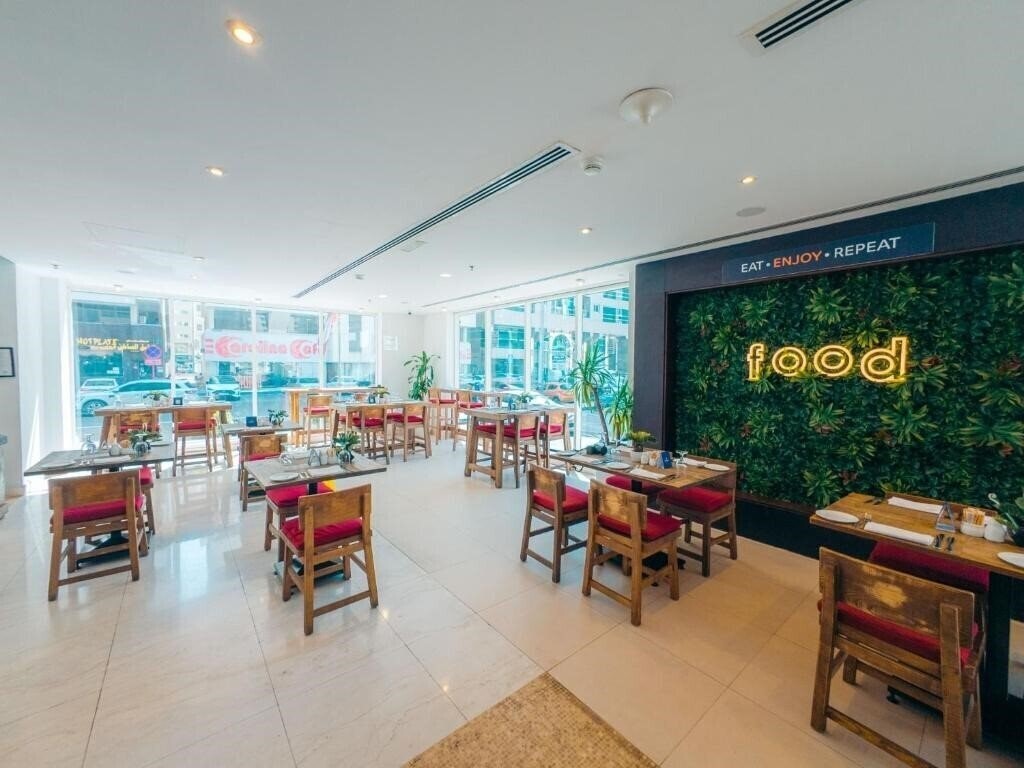 Фотография Kingsgate Abu Dhabi 3*