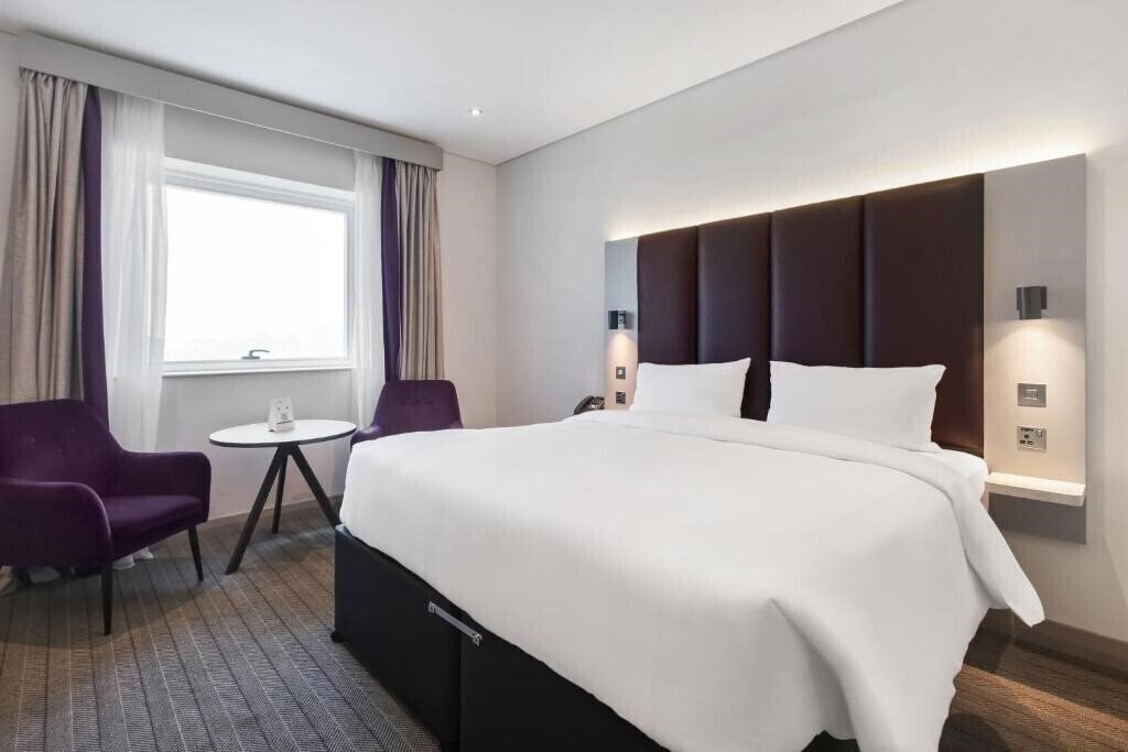 Фотография Premier Inn Abu Dhabi Capital Centre 3*