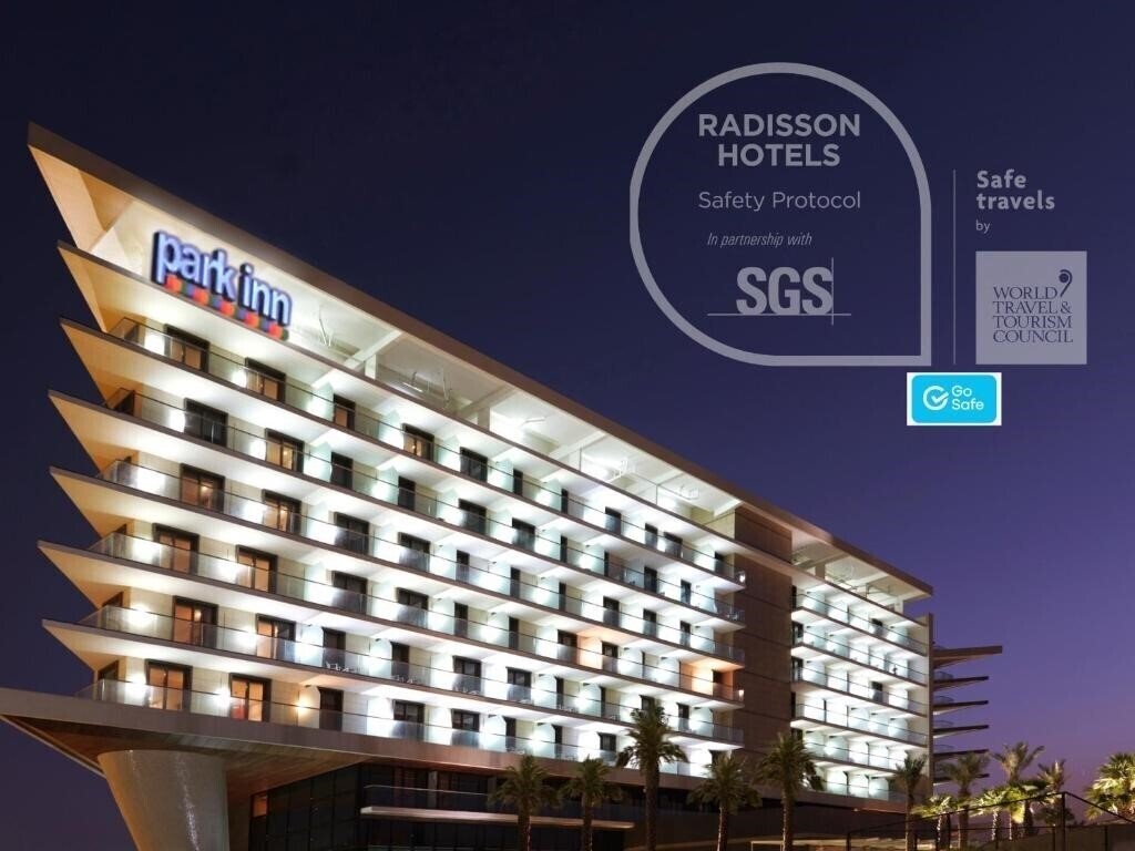 Готель Park Inn Abu Dhabi Yas Island 3*