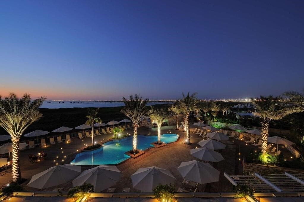 Фотографія Park Inn Abu Dhabi Yas Island 3*