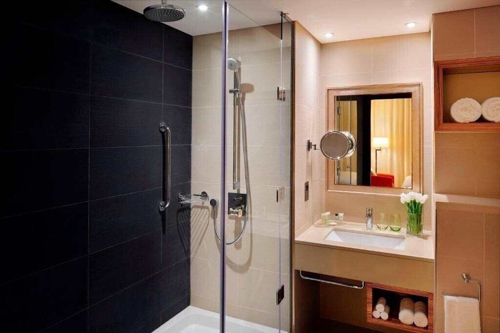 Фотографія Courtyard by Marriott World Trade Center Abu Dhabi 4*