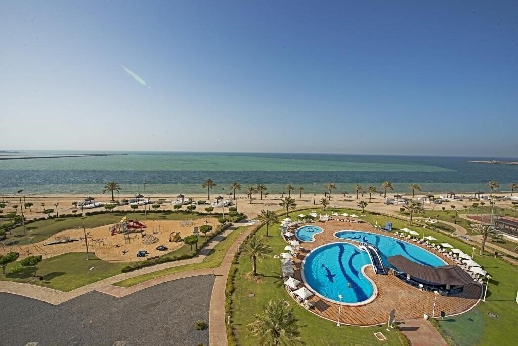 Изображение Mirfa Hotel Abu Dhabi 5*