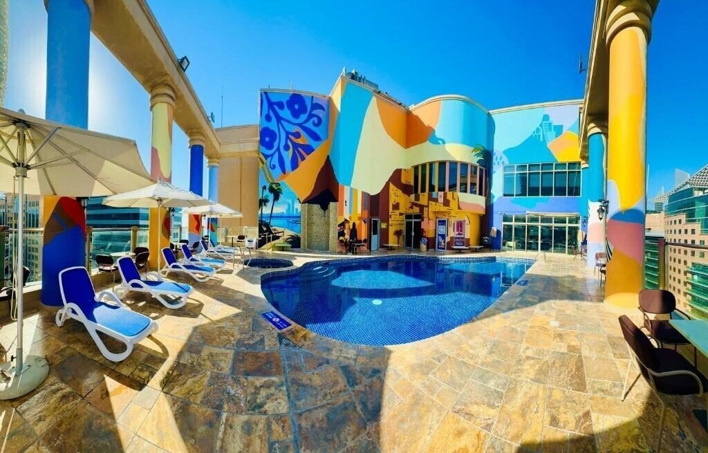 Готель Oryx Hotel 4*