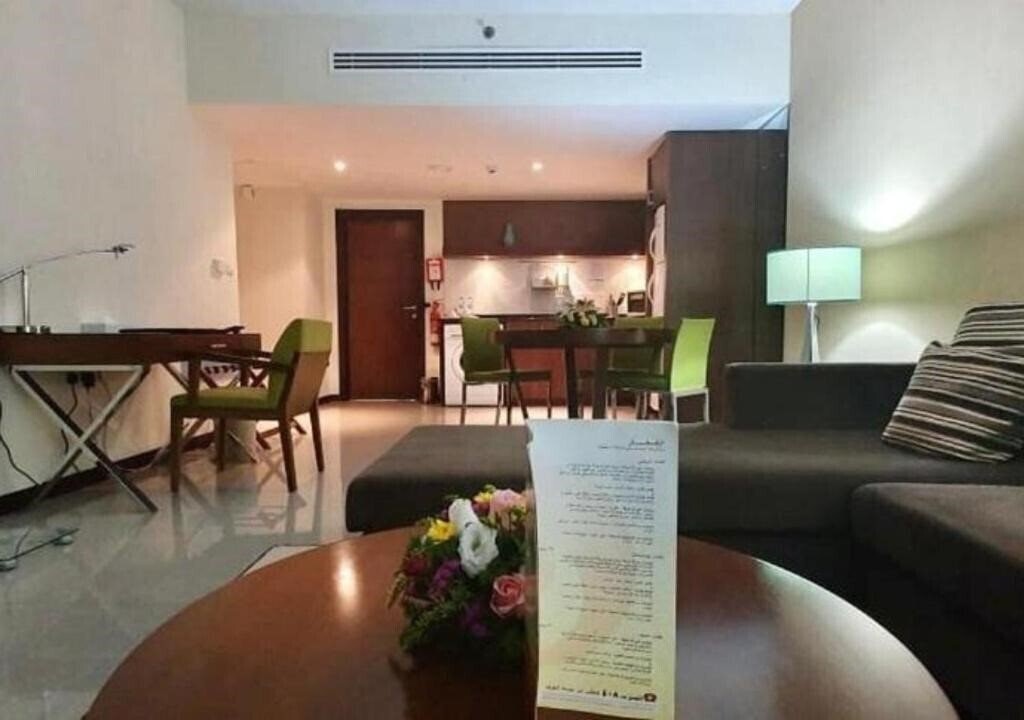 Готель Phoenix Plaza Hotel Apartments Abu Dhabi 3*