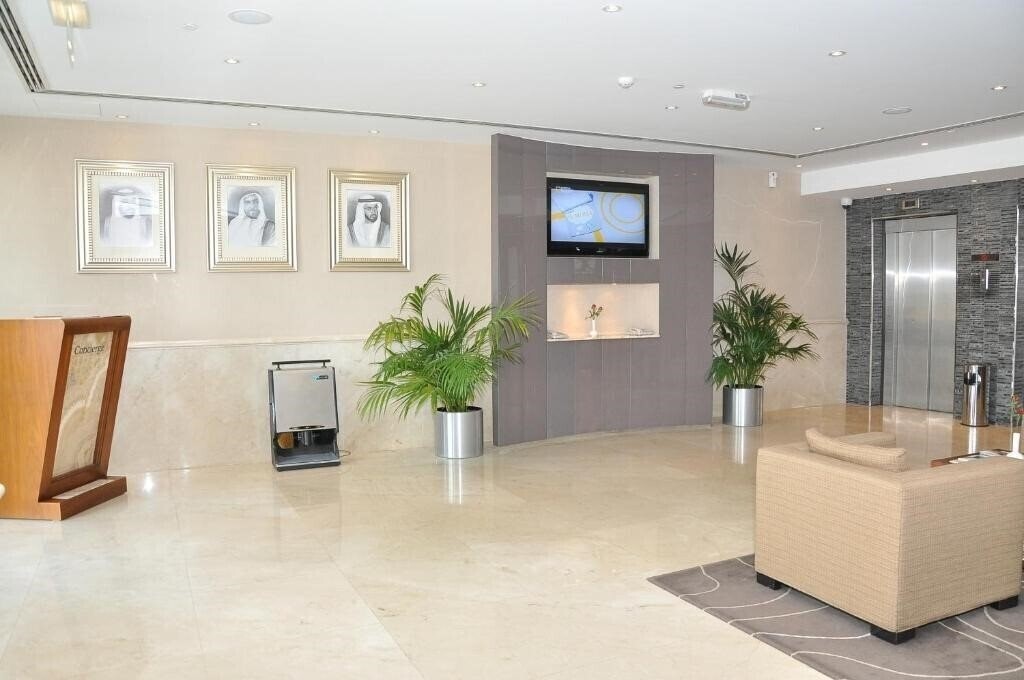 Изображение Phoenix Plaza Hotel Apartments Abu Dhabi 3*