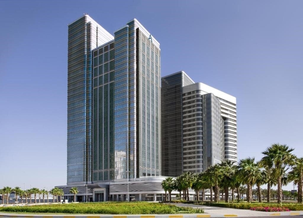 Готель Capital Centre Arjaan by Rotana 3*