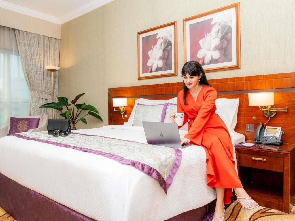 Отель Grand Mercure Majlis Residences 5*