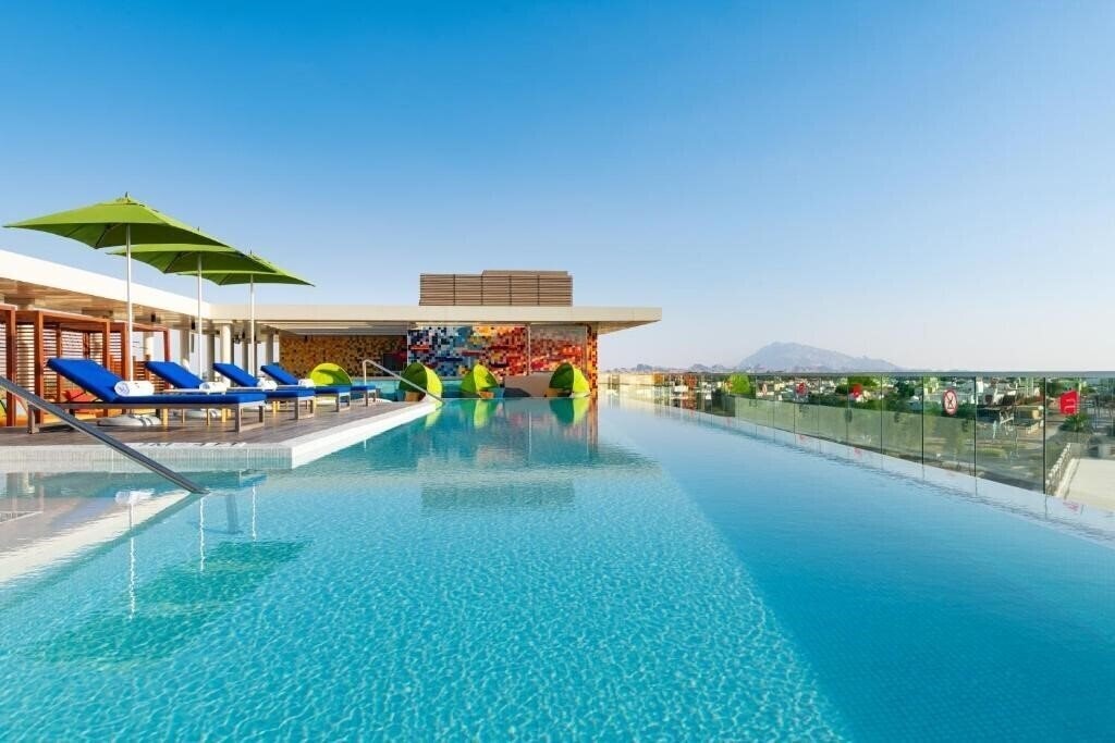 Фото Aloft Al Ain 4*