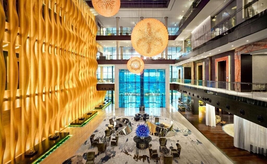 Отель Grand Hyatt Abu Dhabi Hotel and Residences Emirates Pearl 5*