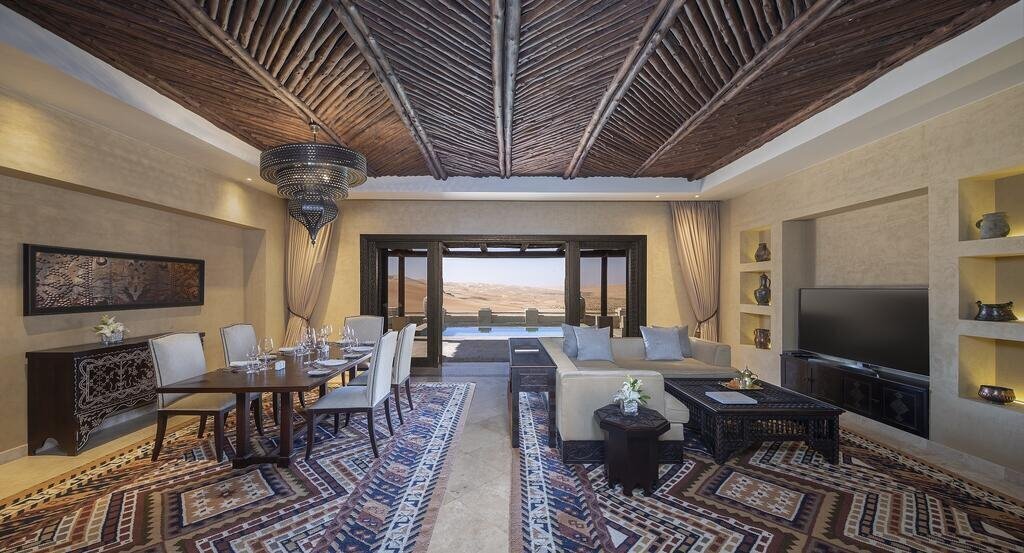 Фотографія Qasr Al Sarab Desert Resort by Anantara 5*