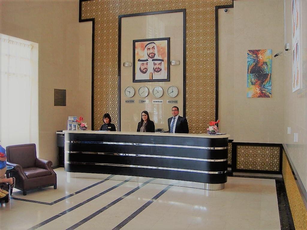 Отель Paragon 3*