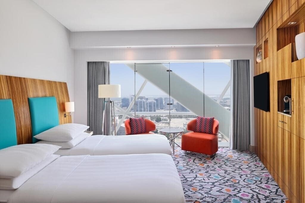 Фото Andaz Capital Gate Abu Dhabi by Hyatt 5*