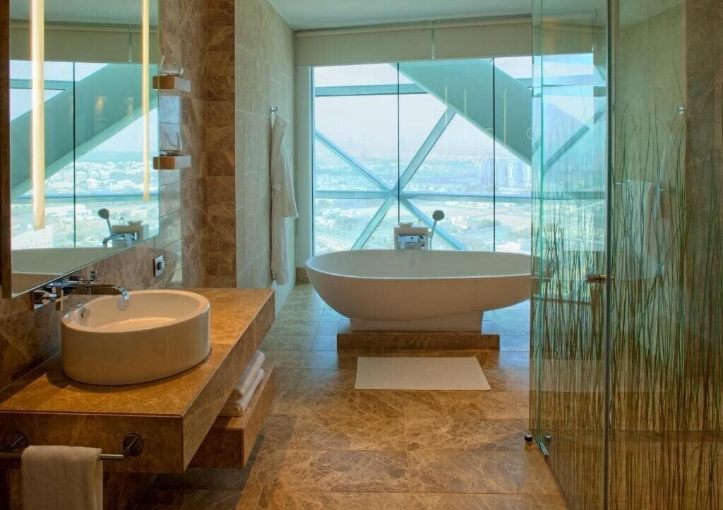 Изображение Andaz Capital Gate Abu Dhabi by Hyatt 5*