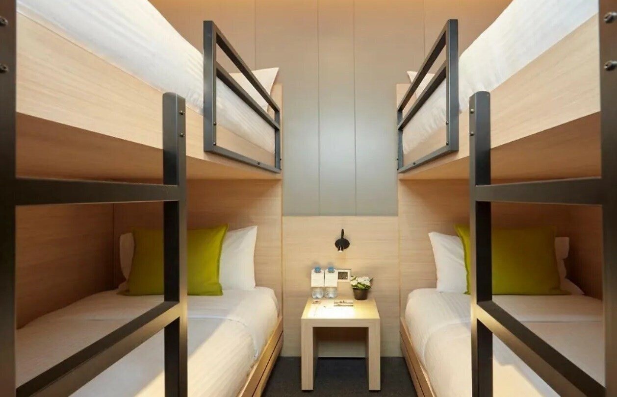 Готель Aerotel Abu Dhabi Terminal 3 Arrival Transit 3*