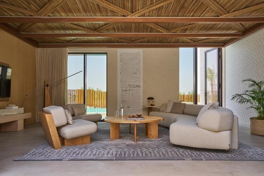 Зображення Erth Hotel Abu Dhabi 5*