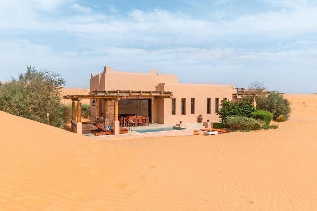 Готель Bab Al Nojoum Bateen Liwa 4*