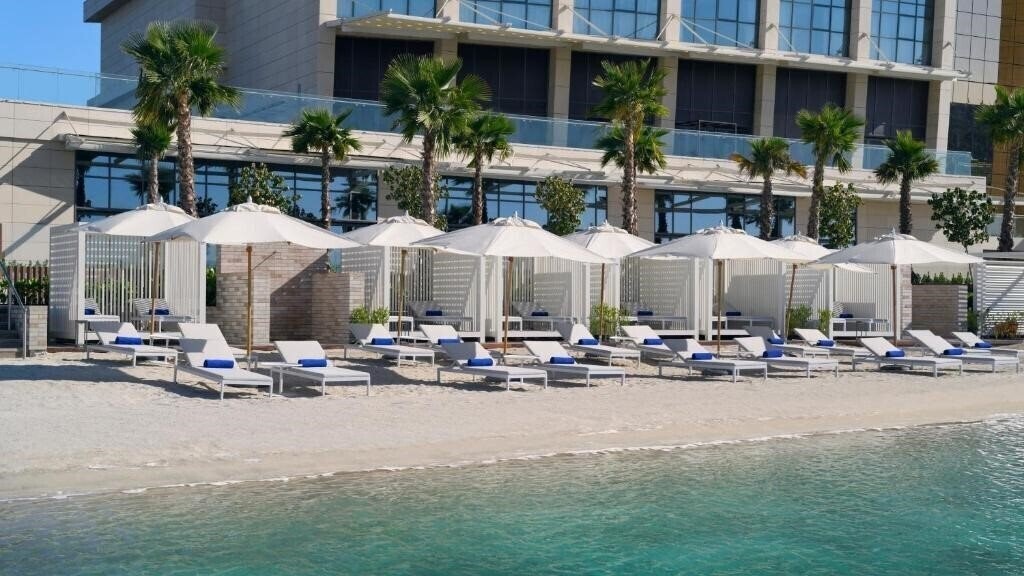 Фото Intercontinental Residences Abu Dhabi 5*