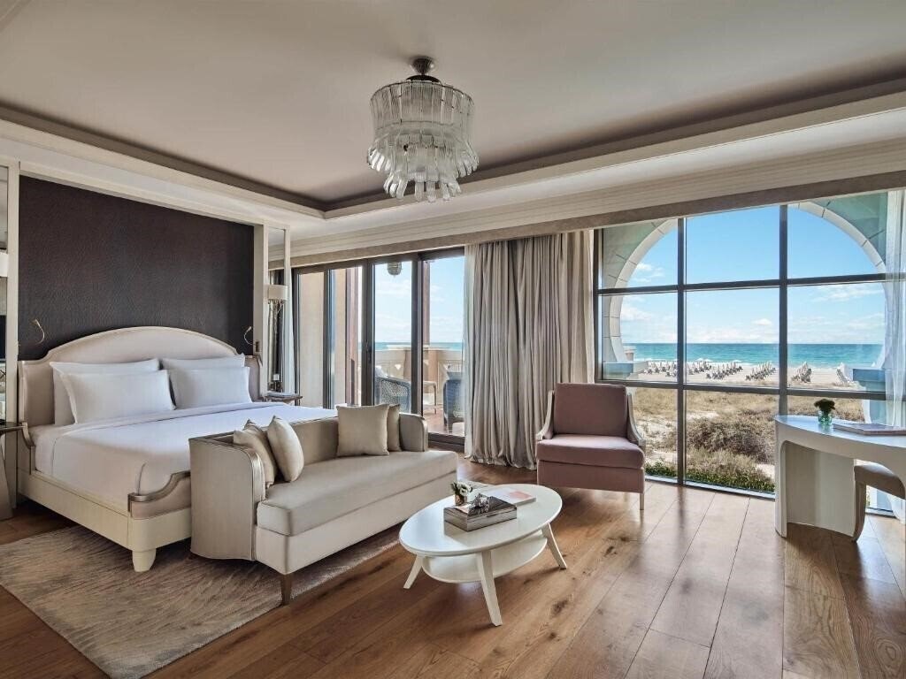 Отель Club Prive by Rixos Saadiyat Island 5*