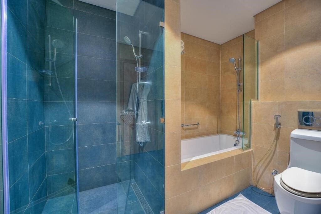 Фото Capital Suites Hotel 3*