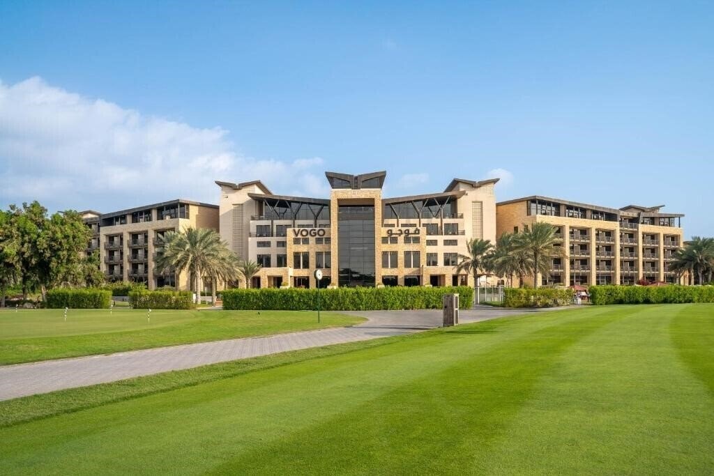 Готель VOGO Abu Dhabi Golf Resort & SPA 5*