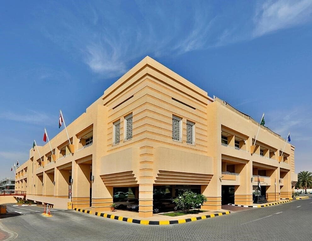 Готель City Seasons Hotel - Al Ain 4*