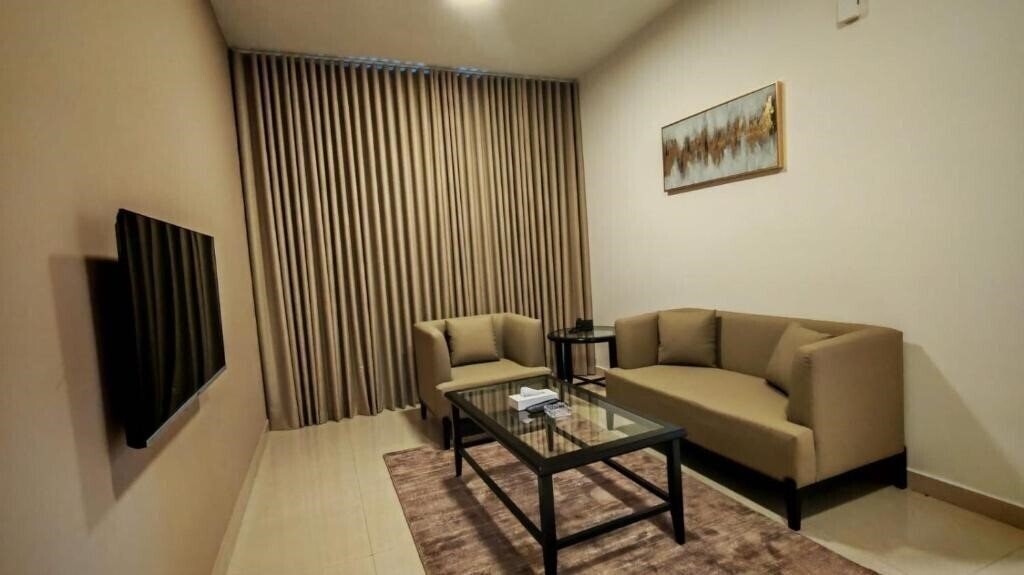 Фото Al Khaleej Plaza Hotel Apartments 3*