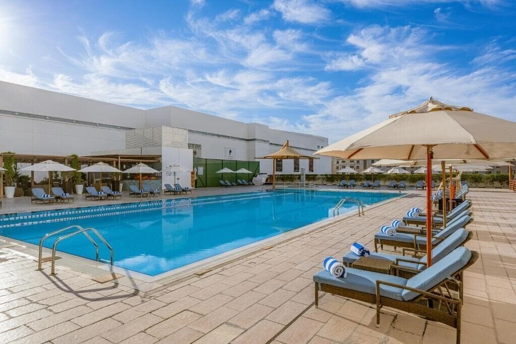 Картинка Four Points by Sheraton Al Ain (ex. Hili Rayhaan by Rotana) 5*