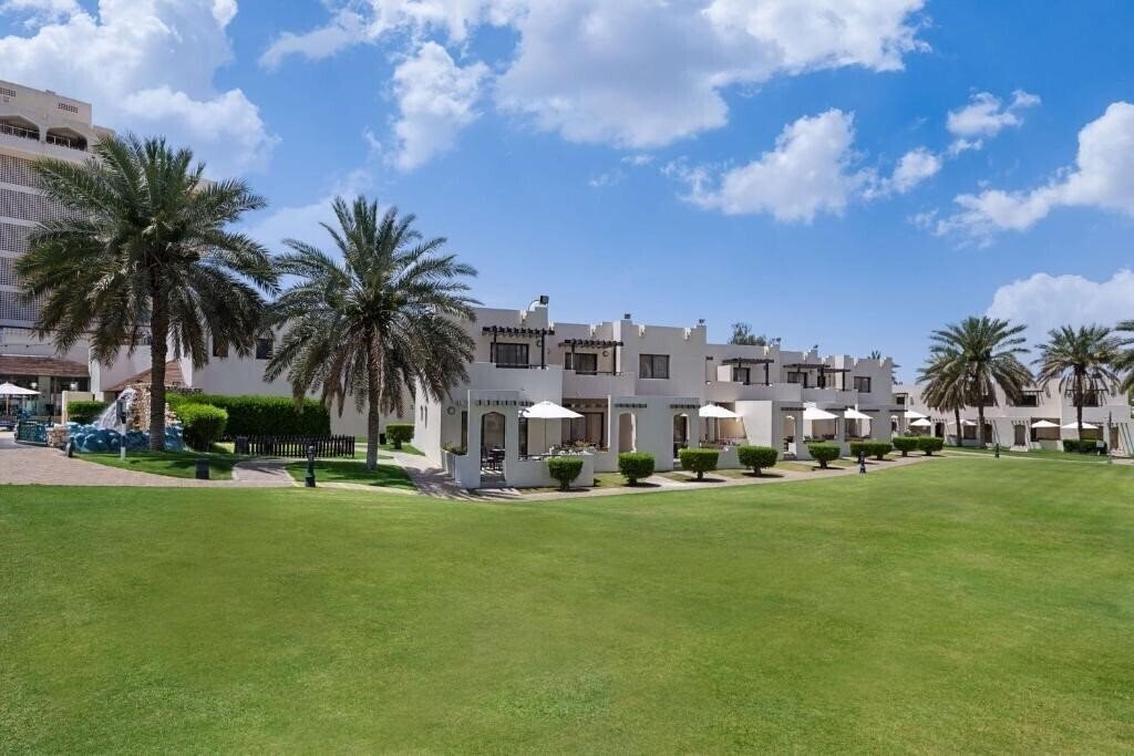 Картинка Radisson Blu Hotel Al Ain 4*