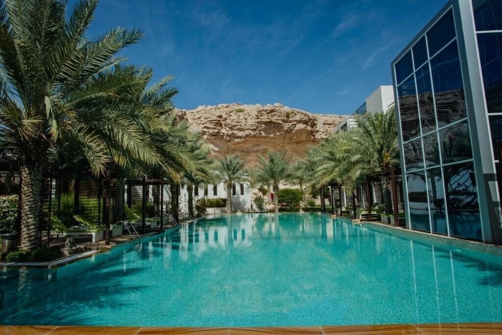 Фото Alberni Jebel Hafeet Hotel & Resort 5*