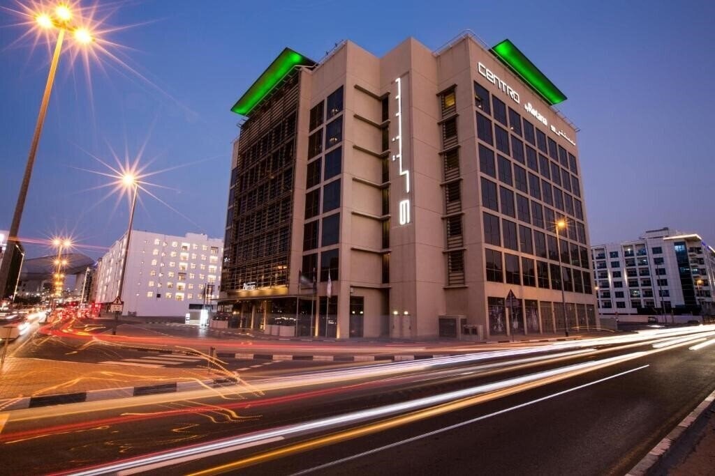 Готель Centro Rotana Al Barsha 3*