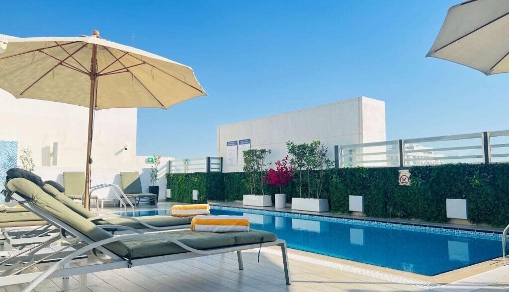 Фотографія Hampton By Hilton Al Barsha 3*