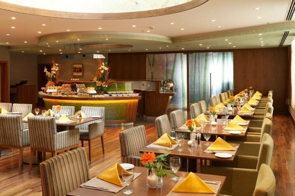 Картинка Carlton Al Barsha (ex. Ramada Chelsea Hotel Al Barsha) 4*