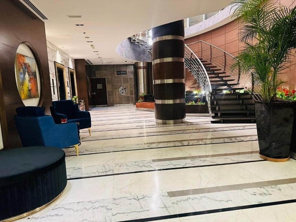 Картинка Carlton Al Barsha 4*