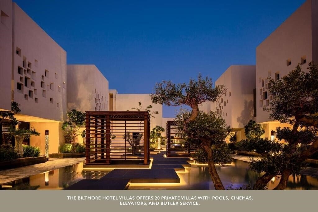 Готель The Biltmore Hotel Villas 5*