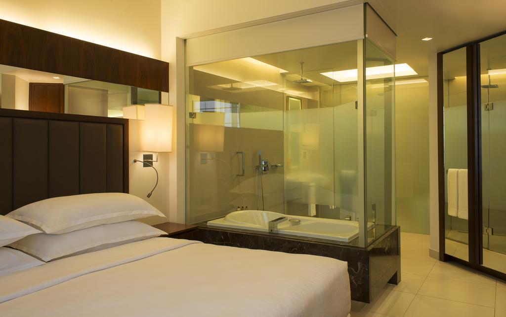 Зображення Sheraton Mall Of The Emirates 5*