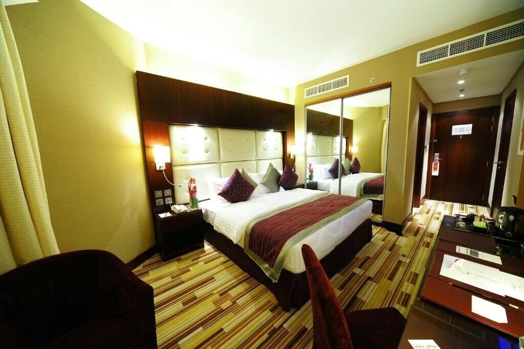 Фото Monaco Hotel Deira (ex. Paragon Hotel) 4*
