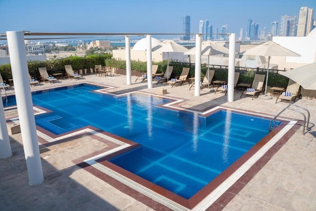 Фотографія Movenpick Al Mamzar 5*