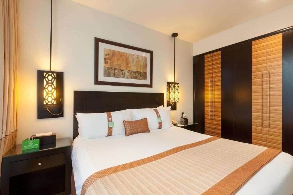 Изображение Excelsior Hotel Downtown Dubai 4*