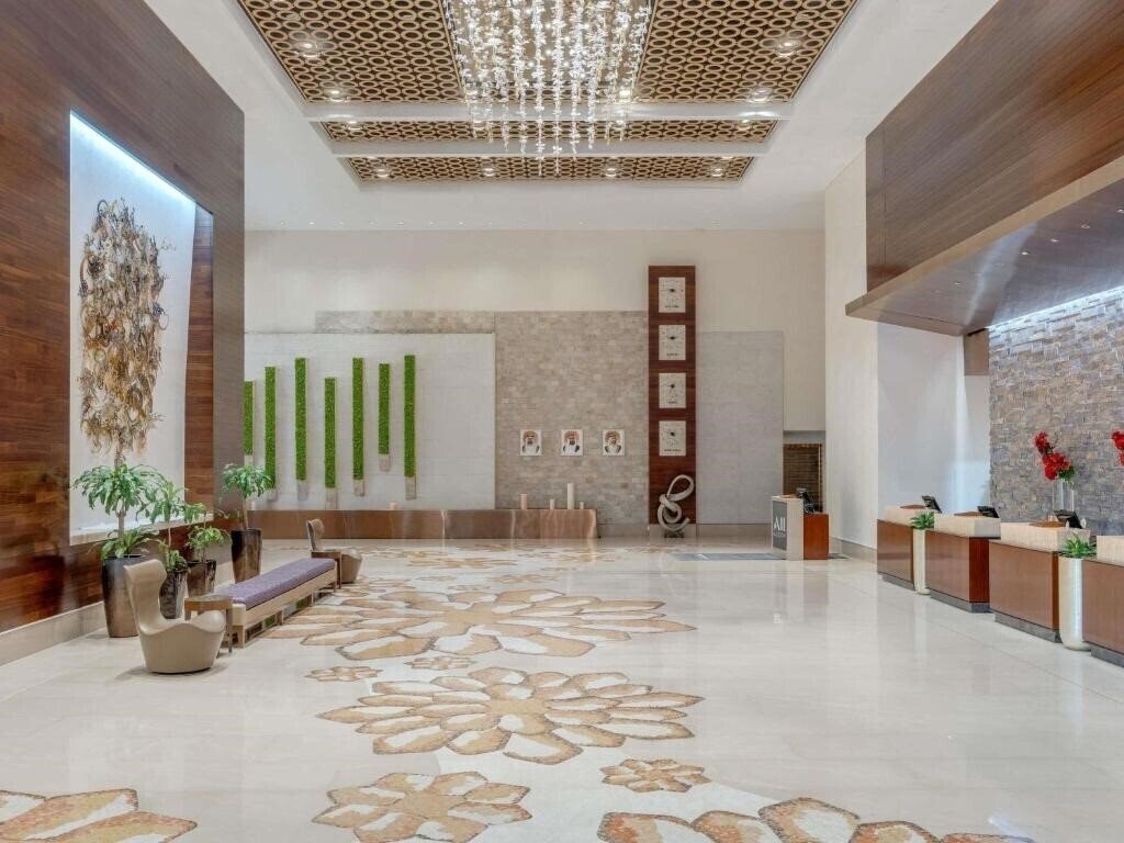 Фото Al Ghurair Hotel Managed By Accorhotels 5*
