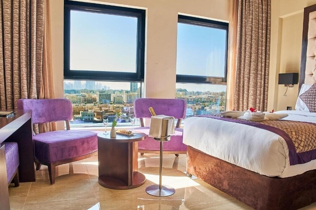 Фото Carlton Dubai Creek Hotel 4*