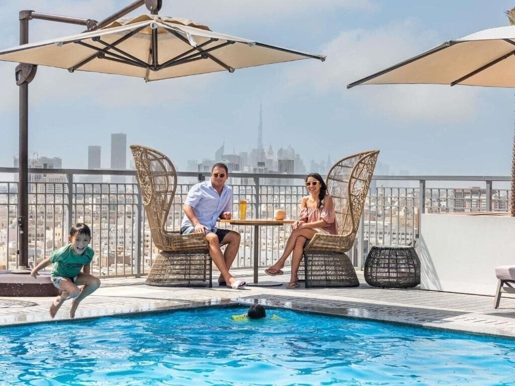 Фото Novotel Dubai Gold District (ex. Wyndham Dubai Deira) 4*