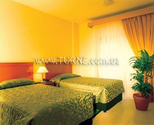 Готель Khalidia Hotel Apartments 3*